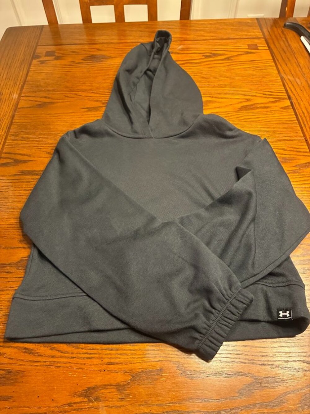 Under Armour - Youth Medium Black Hoodie - New With Tags